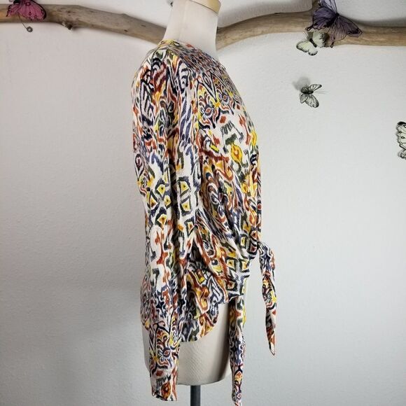 Fourteenth place tribal asymmetrica tie hem blouse - Picture 4 of 8